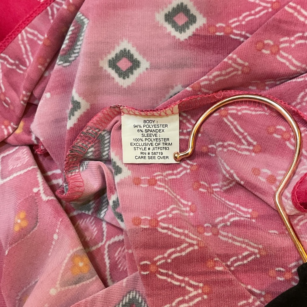 Notations Multicolor Geometric Print Flutter Sleeved Blouse Size Small - Picture 12 of 13